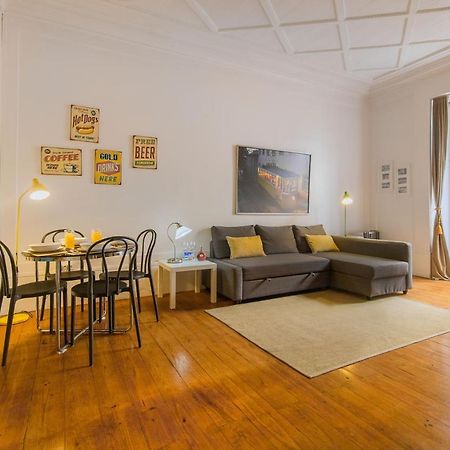 Chiado Balcony Apartment Lisbon Exterior photo