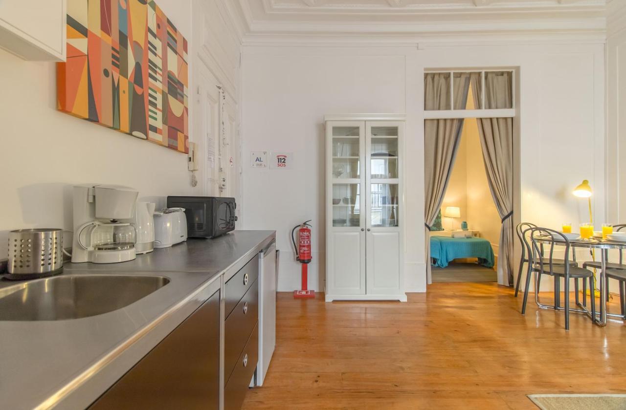 Chiado Balcony Apartment Lisbon Exterior photo